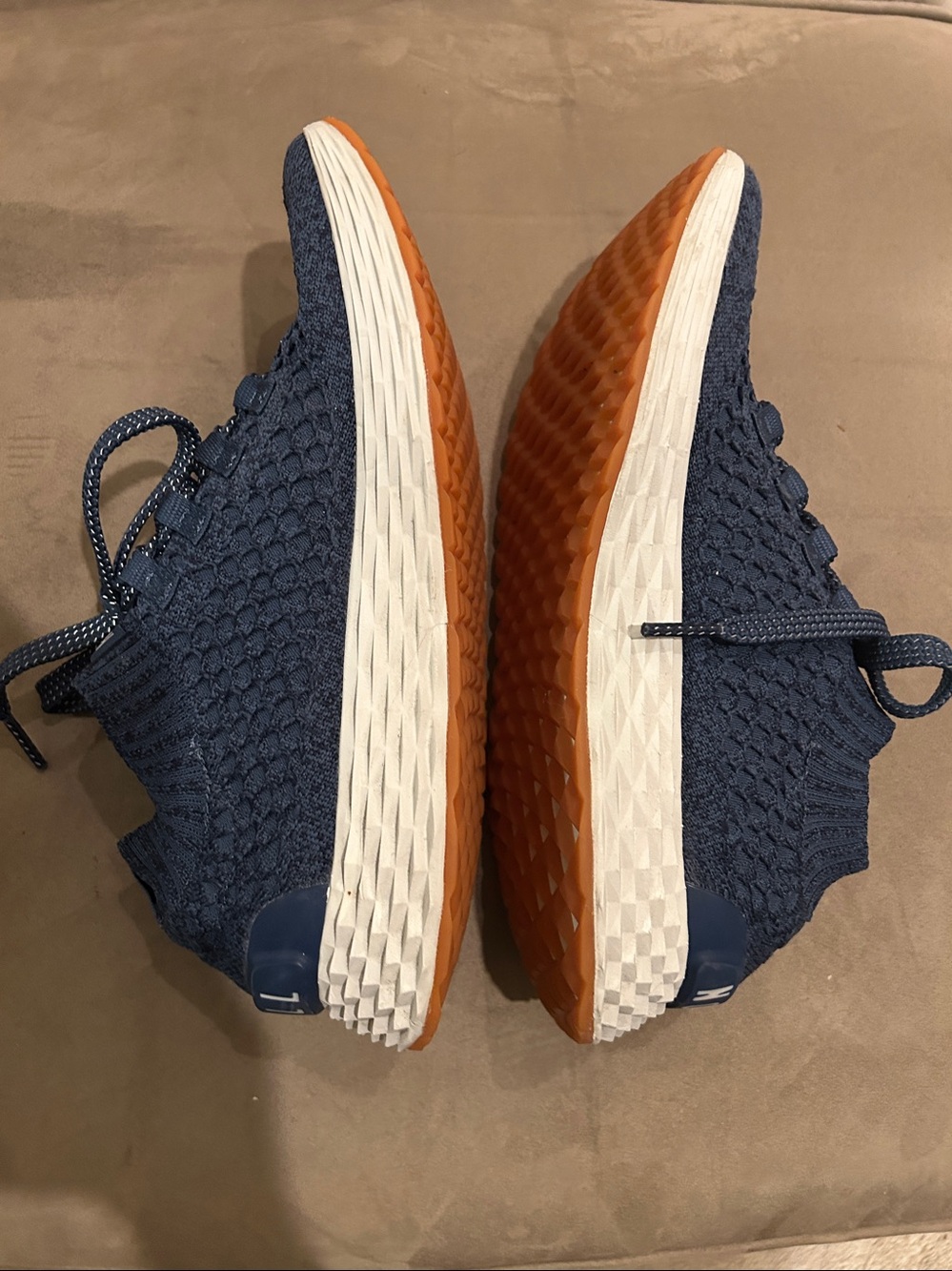 EUC Unisex NOBULL Knit Runner Training Shoes size men’s 8/women’s 9.5 - Picture 4 of 8